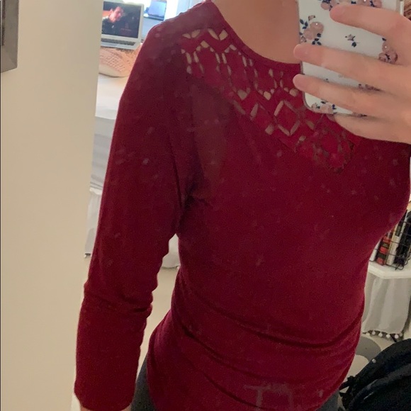 Buckle Top - Picture 3 of 8